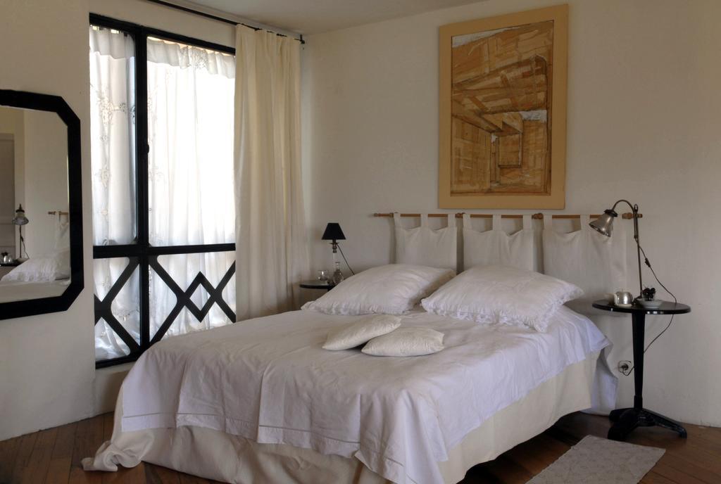 Residence Les Rossignols Roussillon en Isere Rom bilde